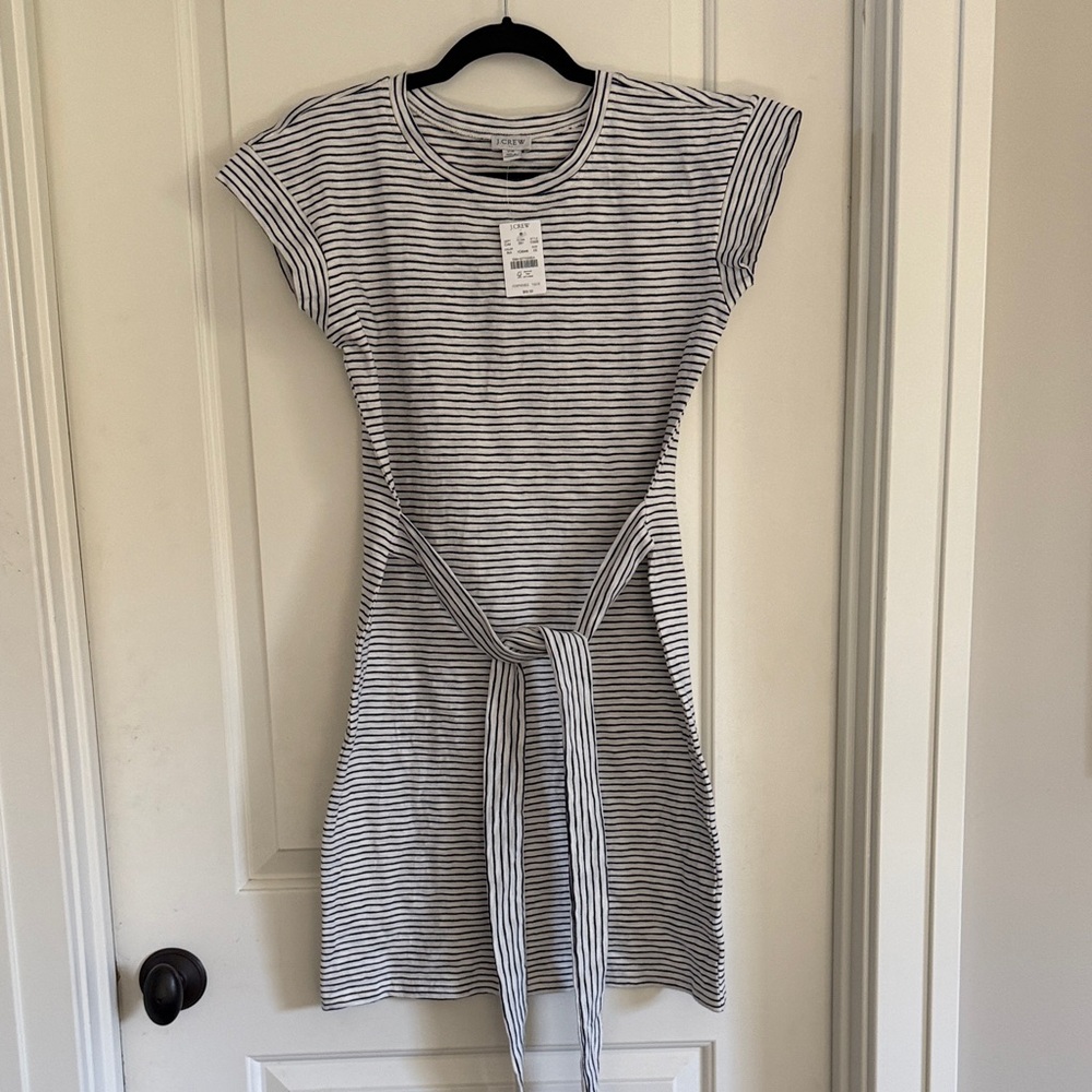 J Crew Classic black and white stripe cap sleeve dress with bow 🎀 NWT Size XS